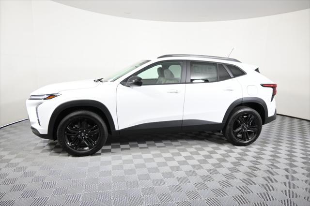 new 2025 Chevrolet Trax car, priced at $24,815