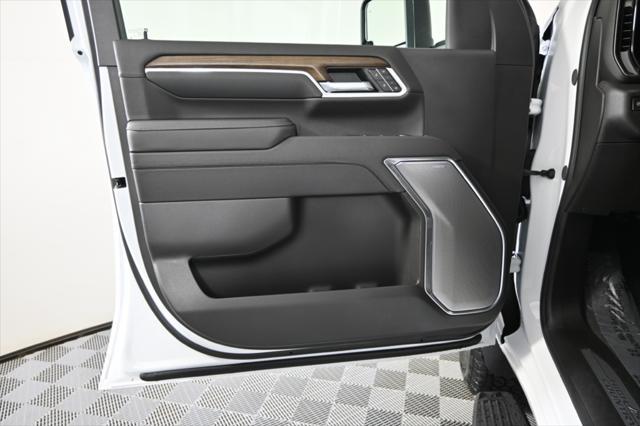 new 2025 Chevrolet Silverado 2500 car, priced at $82,925