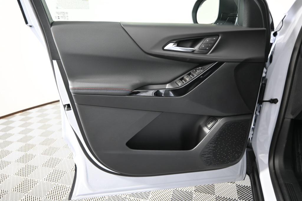 new 2026 Chevrolet Equinox car, priced at $36,193