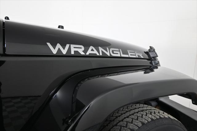 used 2015 Jeep Wrangler Unlimited car, priced at $19,997