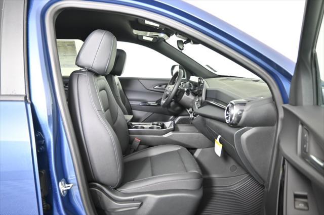 new 2026 Chevrolet Equinox car, priced at $32,718