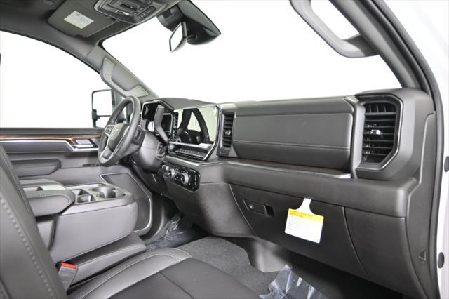 new 2025 Chevrolet Silverado 3500 car, priced at $73,240