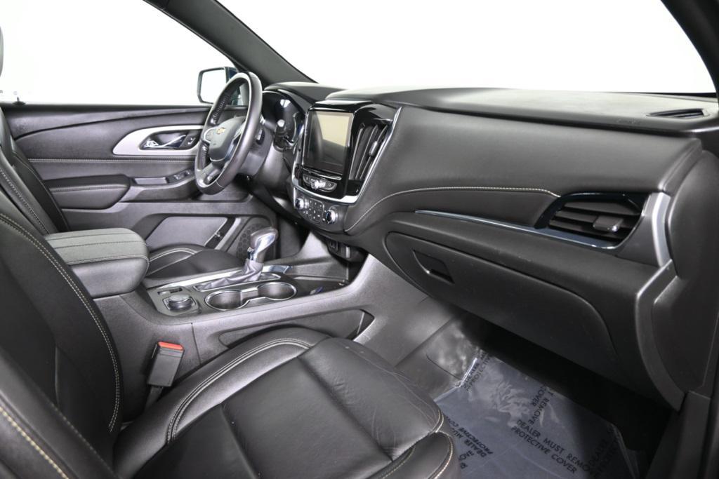 used 2022 Chevrolet Traverse car, priced at $25,579