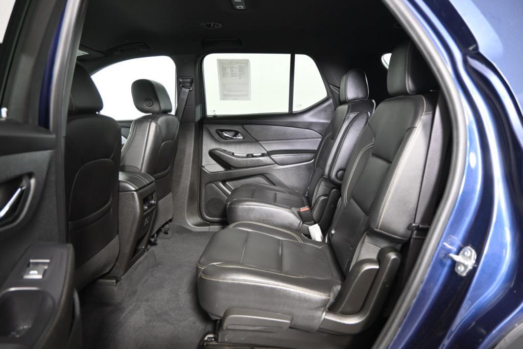 used 2022 Chevrolet Traverse car, priced at $25,579