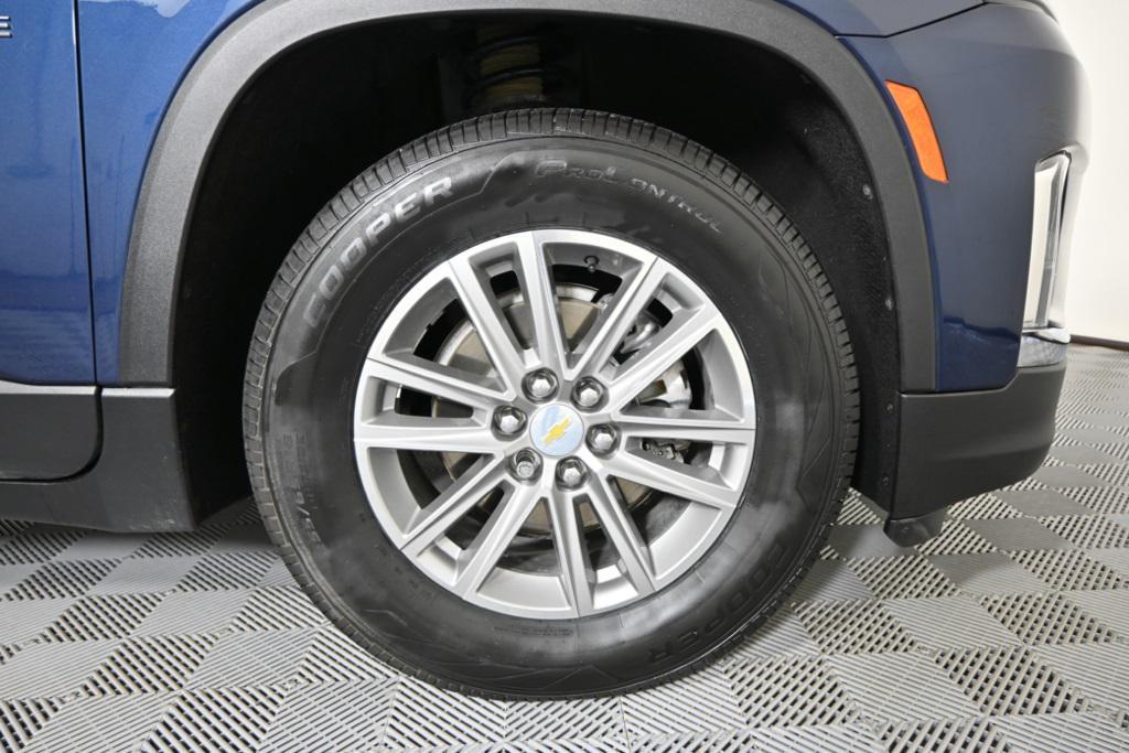 used 2022 Chevrolet Traverse car, priced at $25,579