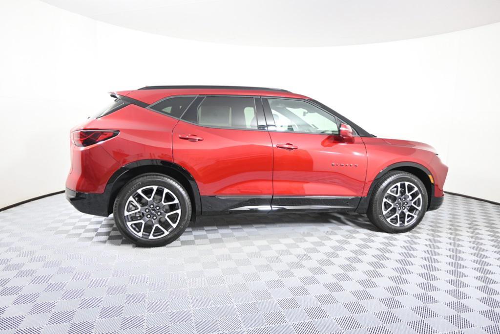 new 2025 Chevrolet Blazer car, priced at $49,555