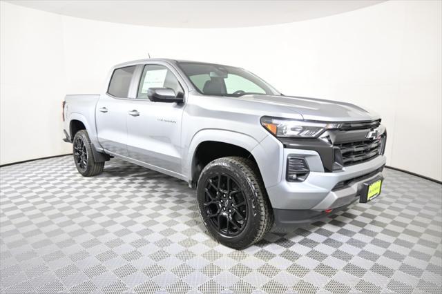 new 2025 Chevrolet Colorado car, priced at $49,015
