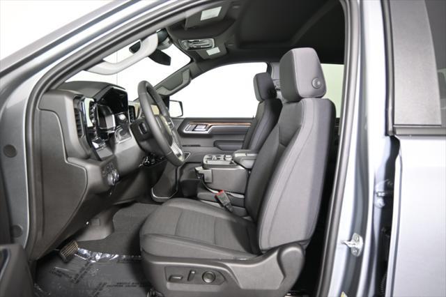 new 2025 Chevrolet Silverado 1500 car, priced at $51,895
