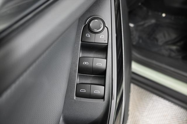 new 2026 Chevrolet Equinox car, priced at $33,336