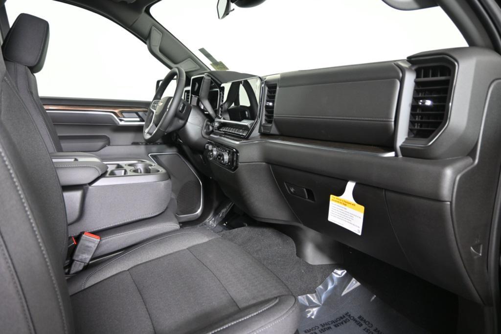 new 2025 Chevrolet Silverado 1500 car, priced at $47,495