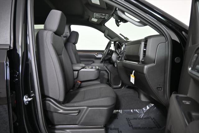 new 2025 Chevrolet Silverado 1500 car, priced at $51,695