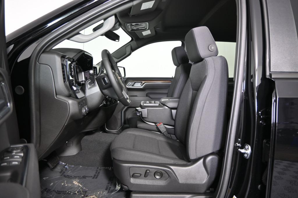 new 2025 Chevrolet Silverado 1500 car, priced at $47,495