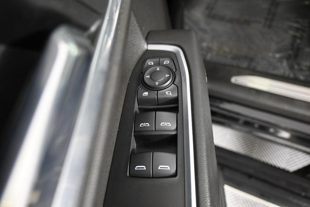 used 2022 Chevrolet Silverado 1500 car, priced at $41,997