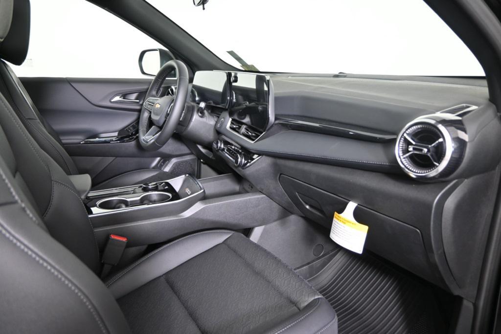 new 2026 Chevrolet Equinox car, priced at $31,685