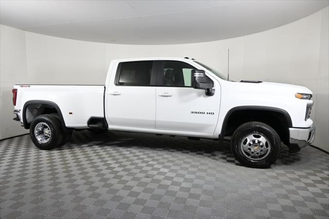 new 2025 Chevrolet Silverado 3500 car, priced at $71,105