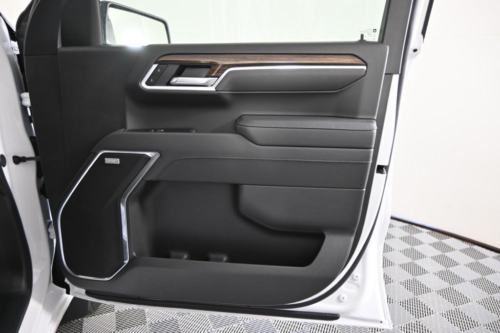 new 2025 Chevrolet Silverado 1500 car, priced at $58,885