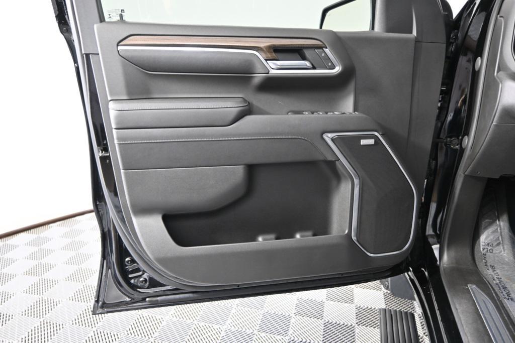used 2022 Chevrolet Silverado 1500 car, priced at $43,979