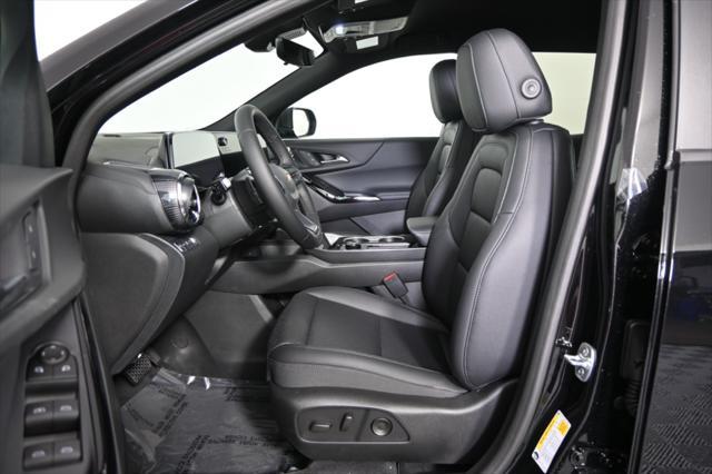 new 2026 Chevrolet Equinox car, priced at $33,336