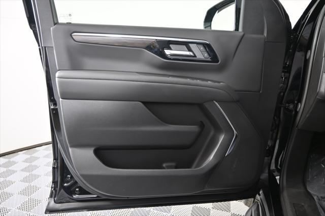 new 2025 Chevrolet Suburban car, priced at $65,985