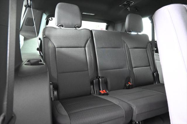 new 2025 Chevrolet Suburban car, priced at $65,985