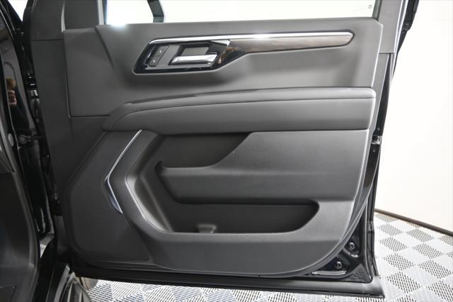 new 2025 Chevrolet Suburban car, priced at $65,985