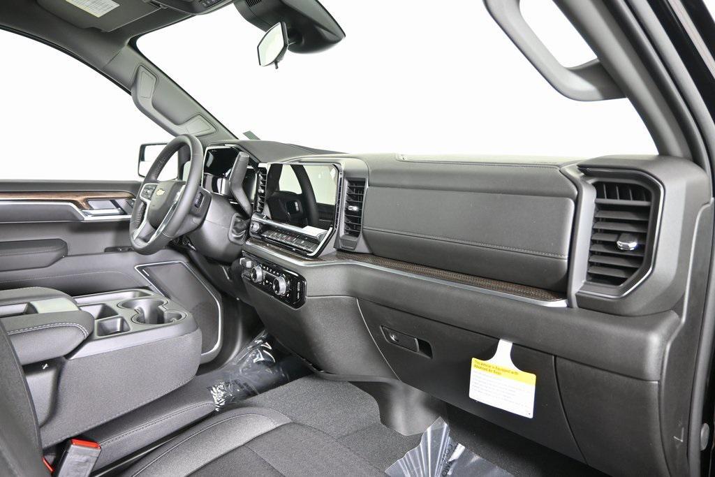 new 2026 Chevrolet Silverado 1500 car, priced at $49,395