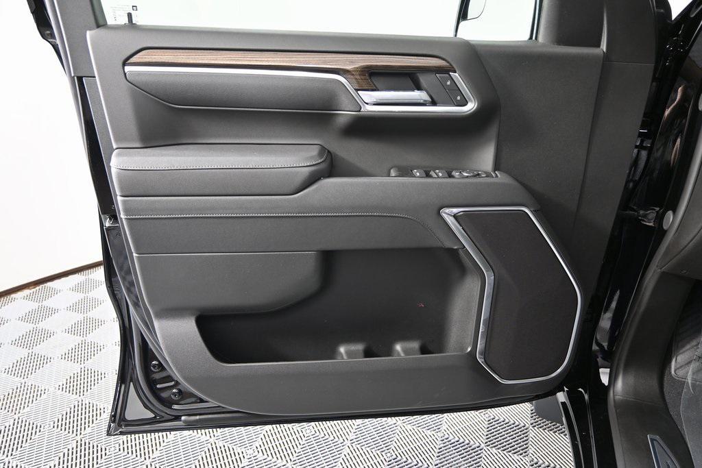 new 2026 Chevrolet Silverado 1500 car, priced at $49,395