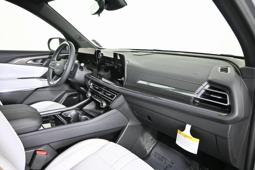 new 2026 Chevrolet Traverse car, priced at $59,295