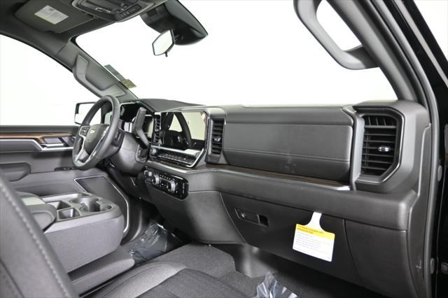 new 2025 Chevrolet Silverado 1500 car, priced at $51,895