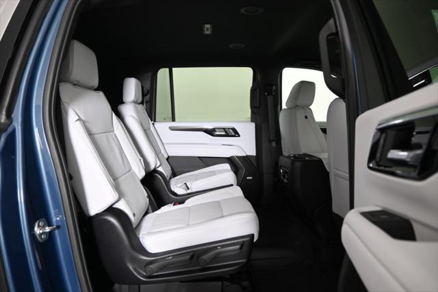 new 2025 Chevrolet Suburban car, priced at $79,190