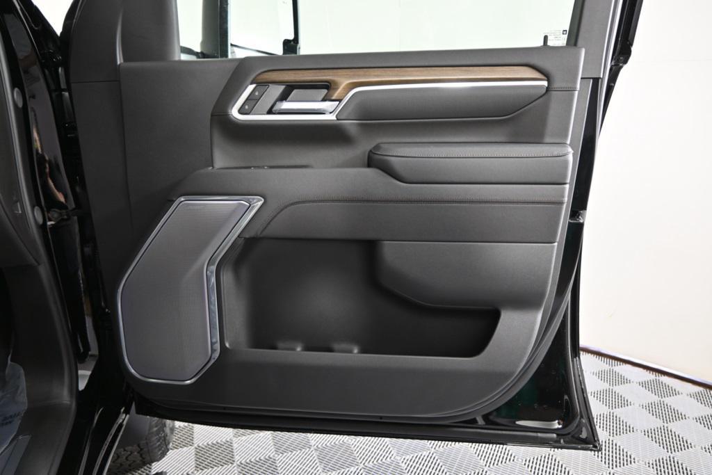 new 2026 Chevrolet Silverado 2500 car, priced at $85,385