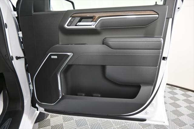 new 2025 Chevrolet Silverado 1500 car, priced at $60,000