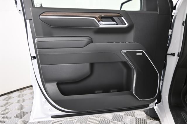 new 2025 Chevrolet Silverado 1500 car, priced at $60,000
