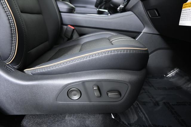 new 2025 Chevrolet Traverse car, priced at $56,545