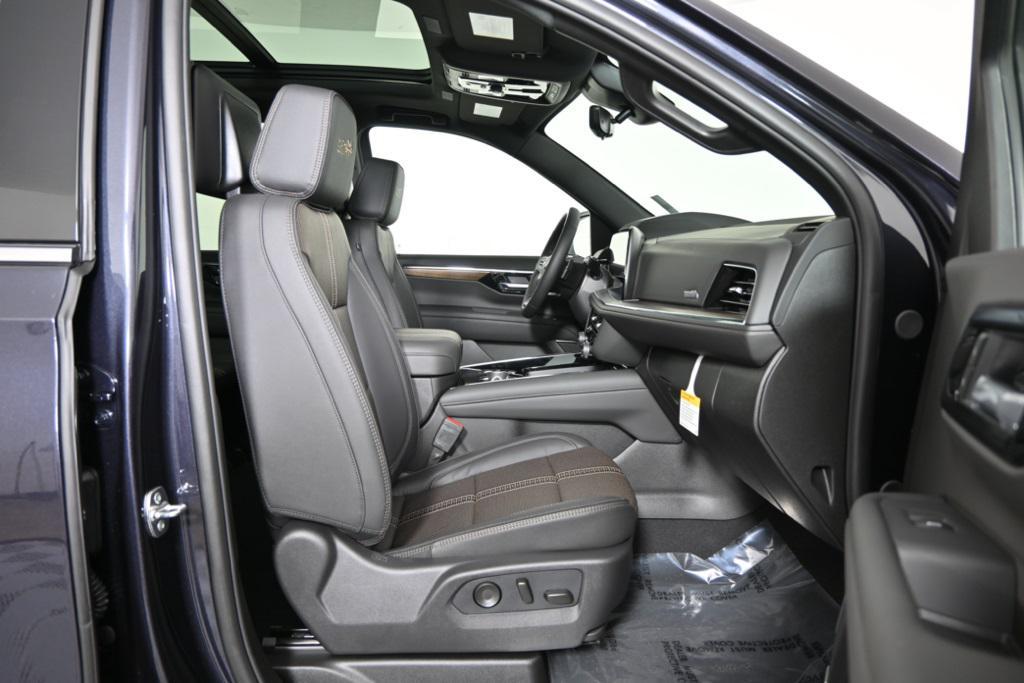 new 2026 Chevrolet Suburban car, priced at $93,605