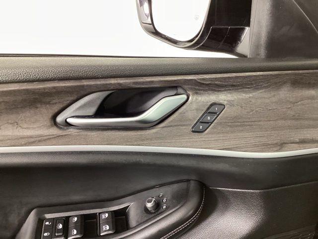 used 2023 Jeep Grand Cherokee car, priced at $34,435