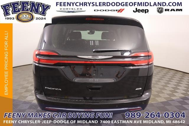 new 2024 Chrysler Pacifica car, priced at $42,586