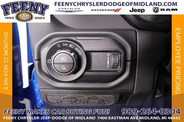 new 2025 Jeep Gladiator car, priced at $47,532