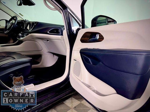 used 2022 Chrysler Pacifica car, priced at $36,624