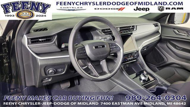 new 2025 Jeep Grand Cherokee car, priced at $38,569