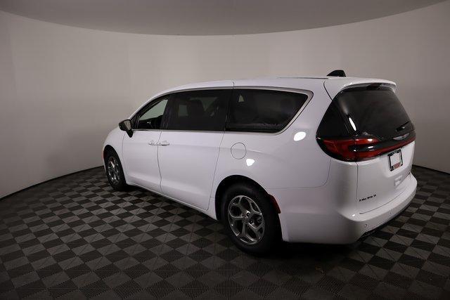 new 2024 Chrysler Pacifica car, priced at $45,970