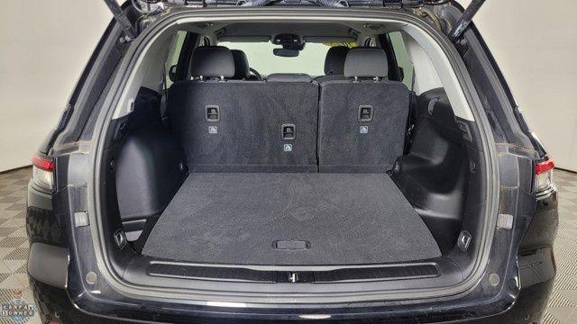 used 2023 Jeep Grand Cherokee car, priced at $31,723