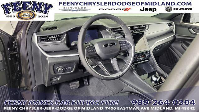 new 2025 Jeep Grand Cherokee car, priced at $43,928