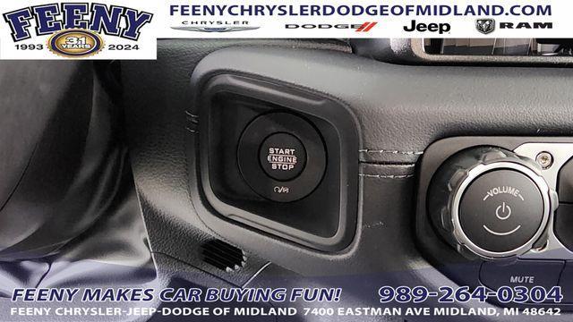 new 2025 Jeep Gladiator car, priced at $47,324