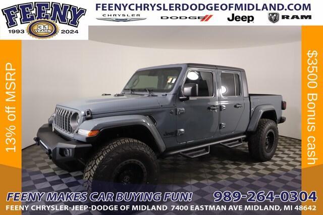 new 2024 Jeep Gladiator car, priced at $53,614