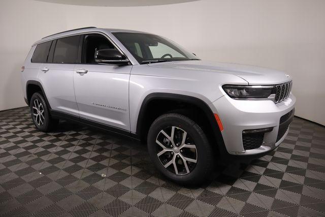 new 2025 Jeep Grand Cherokee L car, priced at $44,111