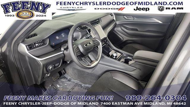 new 2025 Jeep Grand Cherokee car, priced at $36,854