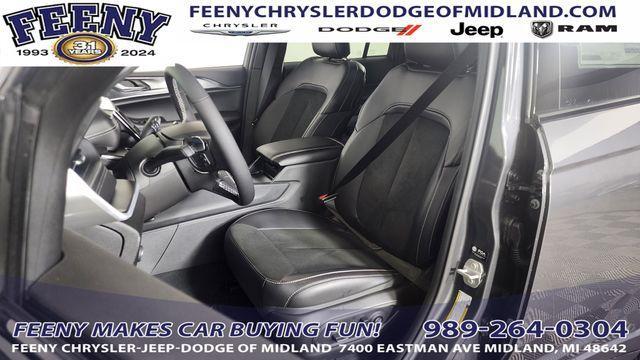 new 2025 Jeep Grand Cherokee car, priced at $36,854