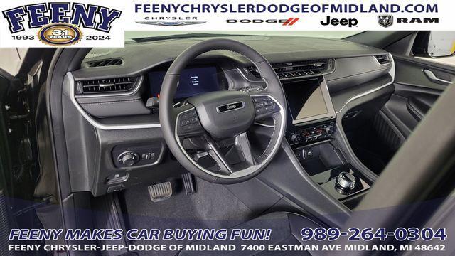 new 2025 Jeep Grand Cherokee car, priced at $43,928