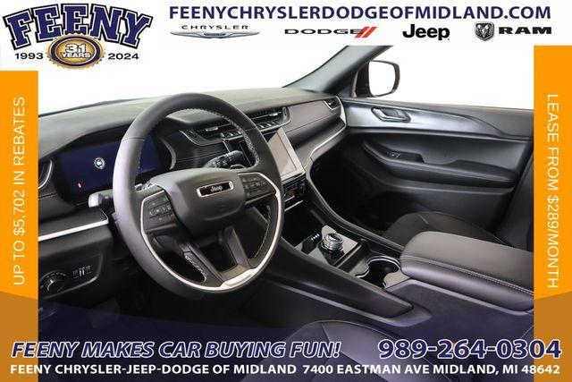 new 2025 Jeep Grand Cherokee car, priced at $38,291